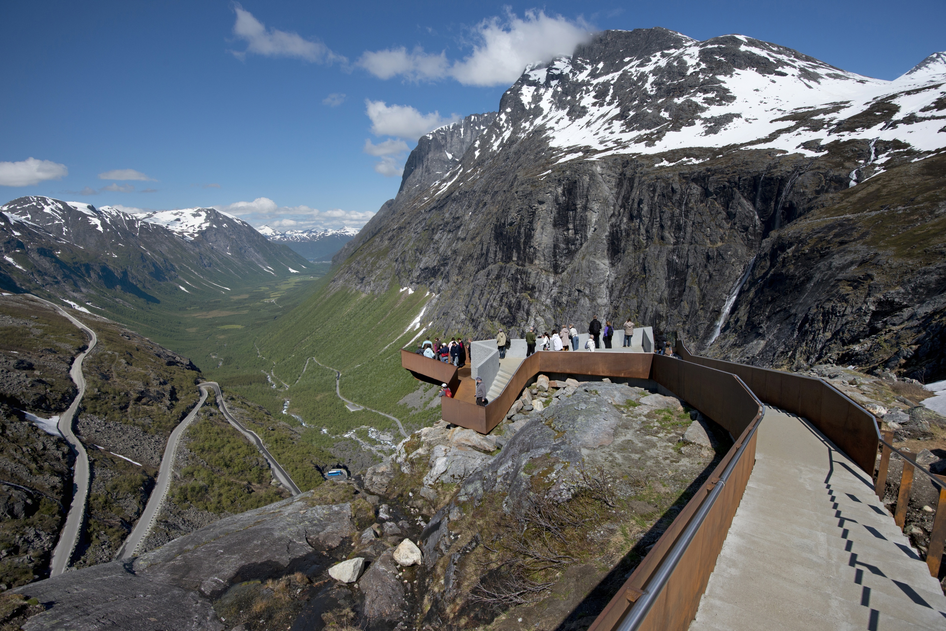 Trollstigen sett fra utsiktspunktet